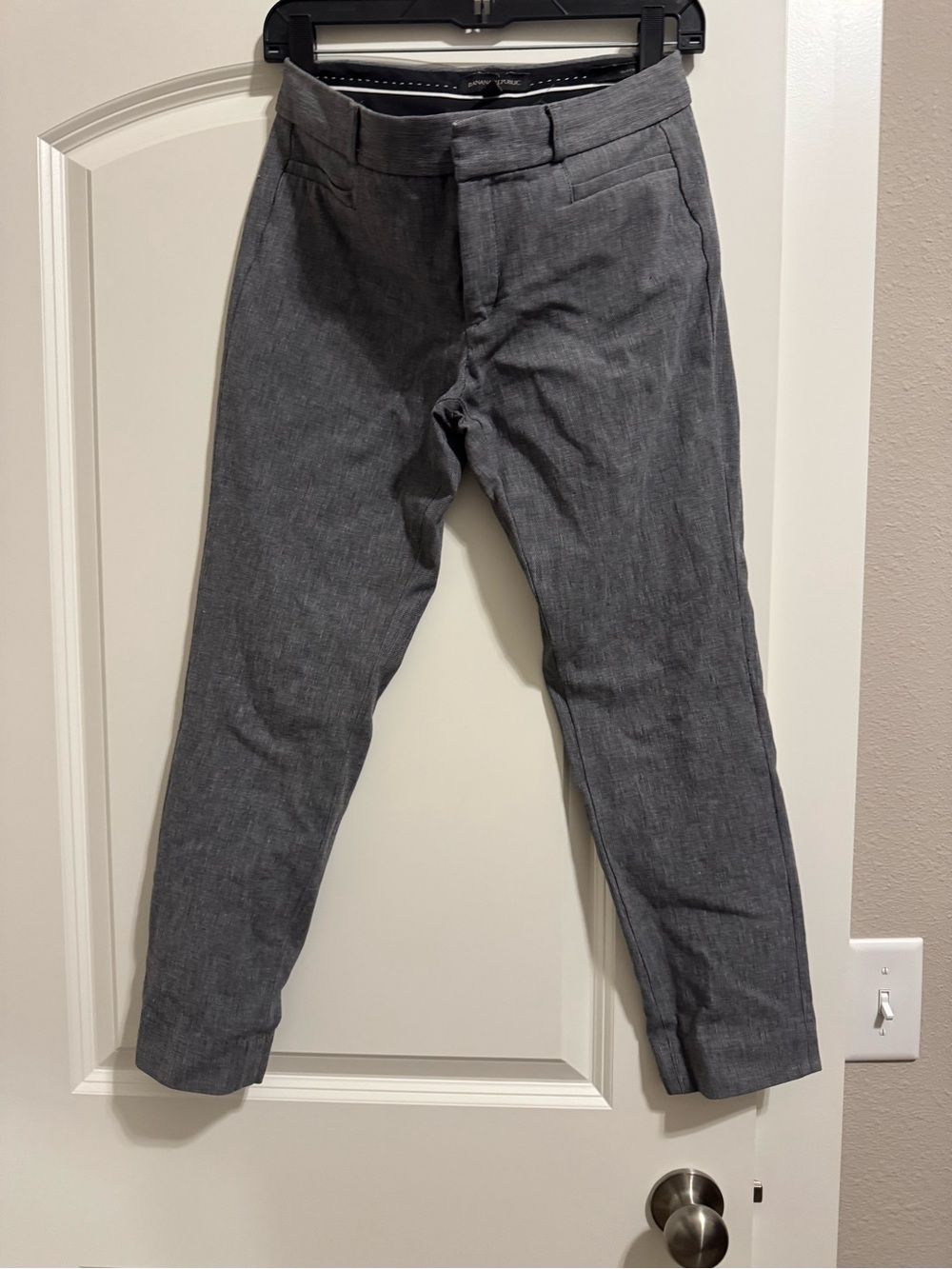 Banana Republic Women’s Charcoal Gray Dress Pants